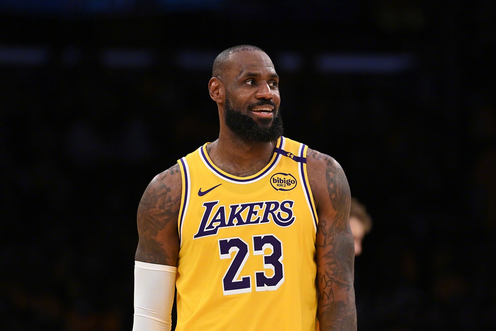 pg电子游戏 -NBA季后赛倒计时，费城76人转会期再遭质疑，细节引发关注，质疑声仍在，年轻球员得到机会的简单介绍