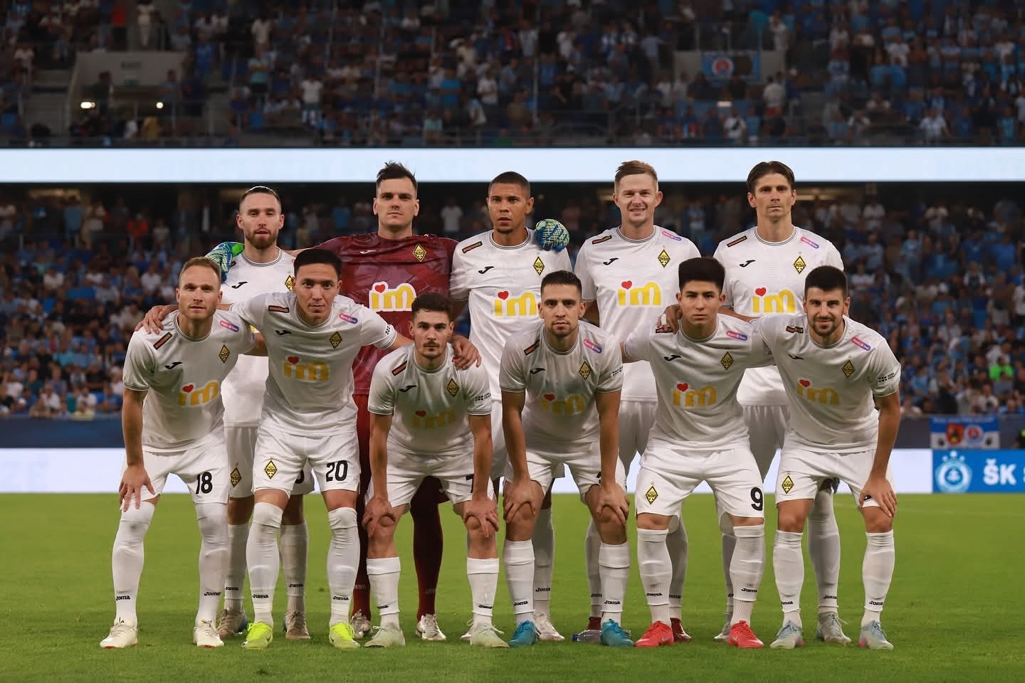 关于欧冠倒计时，波士顿凯尔特人赛后队长鼓劲，细节引发关注，赛场秩序良好，纪律约束更严格的信息