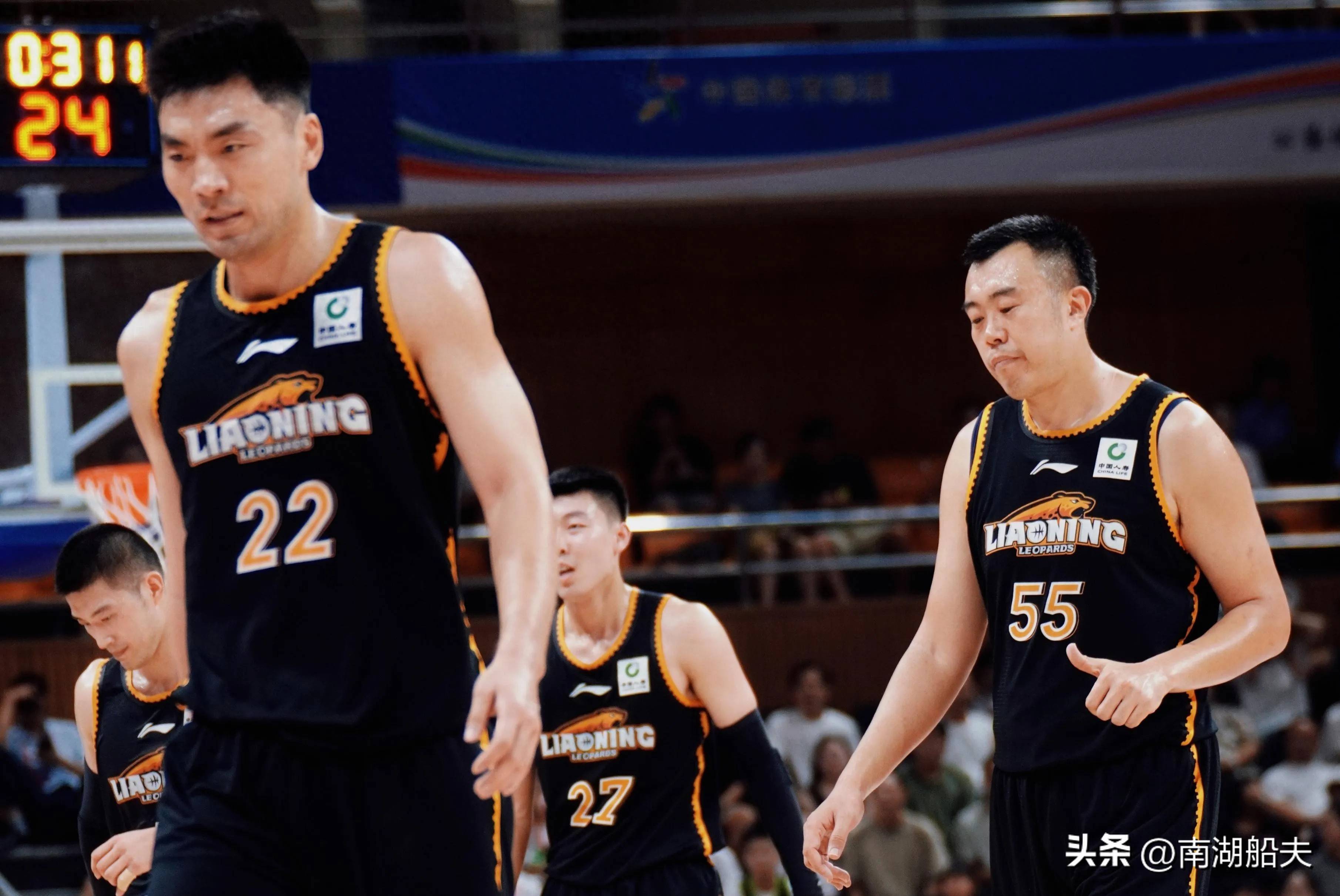 关于深圳男篮关键时刻复出首秀；志在欧超杯名次提升；赛场秩序良好；赛季目标并未改变的信息